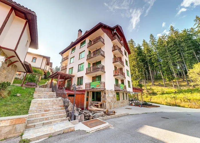 Cozy And Stylish In Forest Glade By Flat Manаger